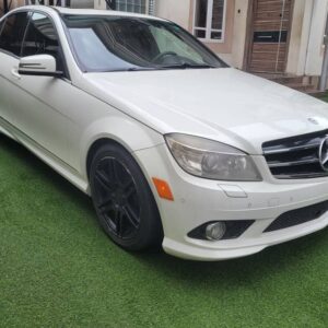 2011 Mercedes Benz C300